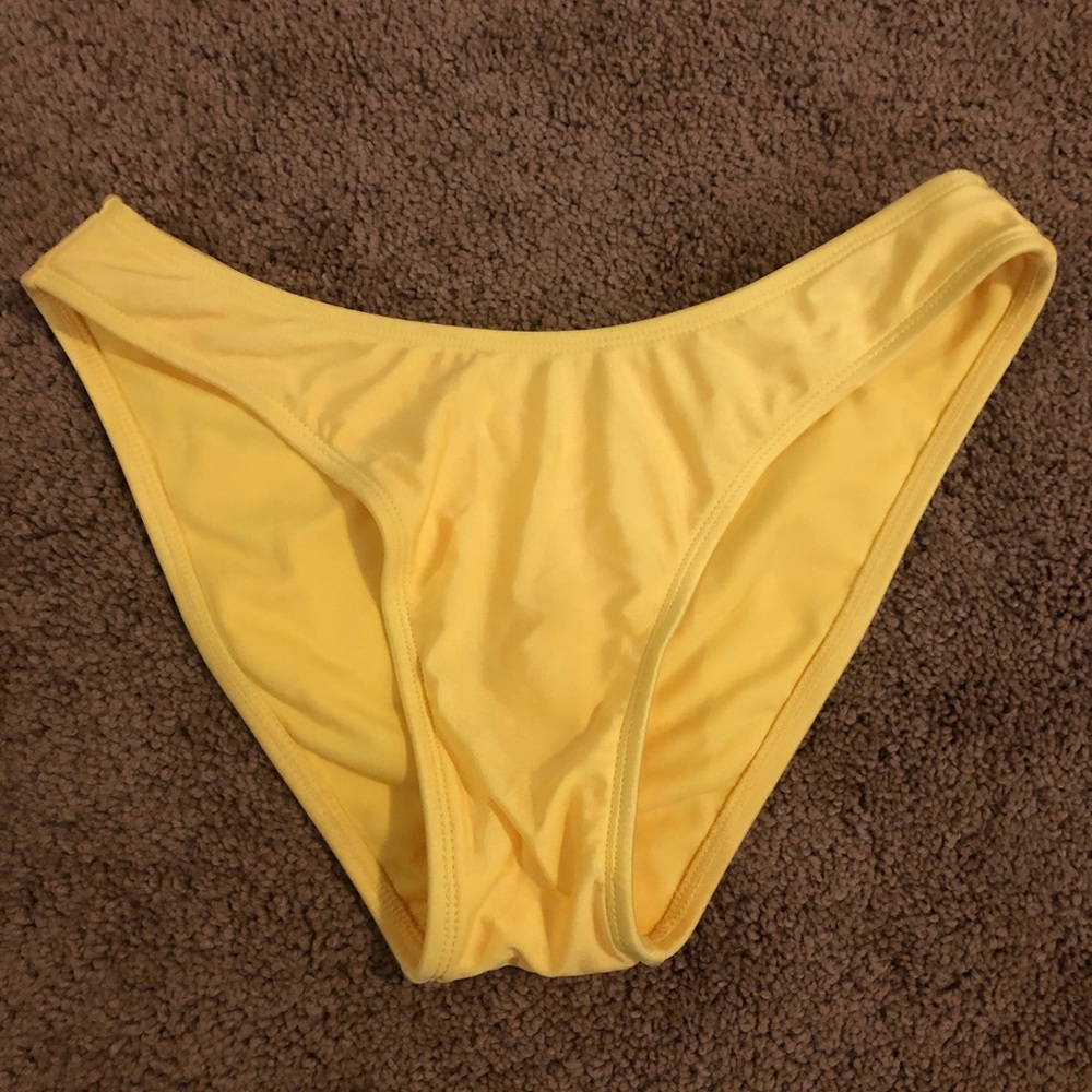 Bikini bottoms